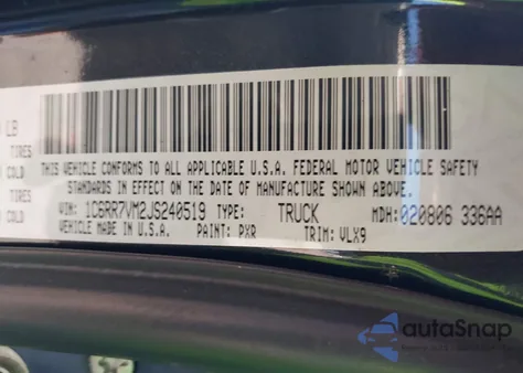 2018 Ram 1500 Laramie 4X4 6'4 Box z USA, uszkodzony, nr VIN 1C6RR7VM2JS240519